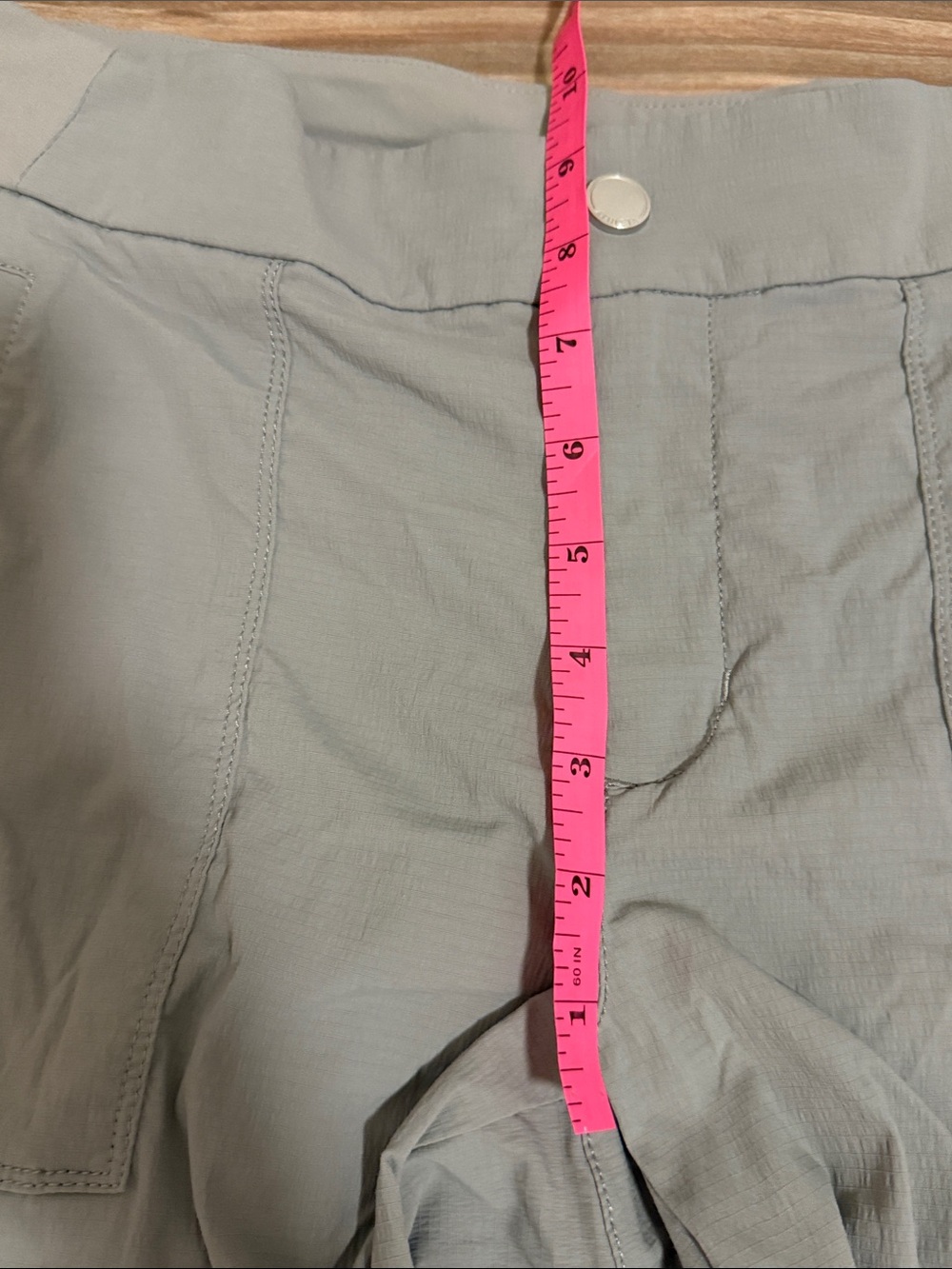 Athleta Women’s Gray Trekkie 2.0 Jogger Pants 8 Lightweight Drawstring Pockets - Picture 6 of 9